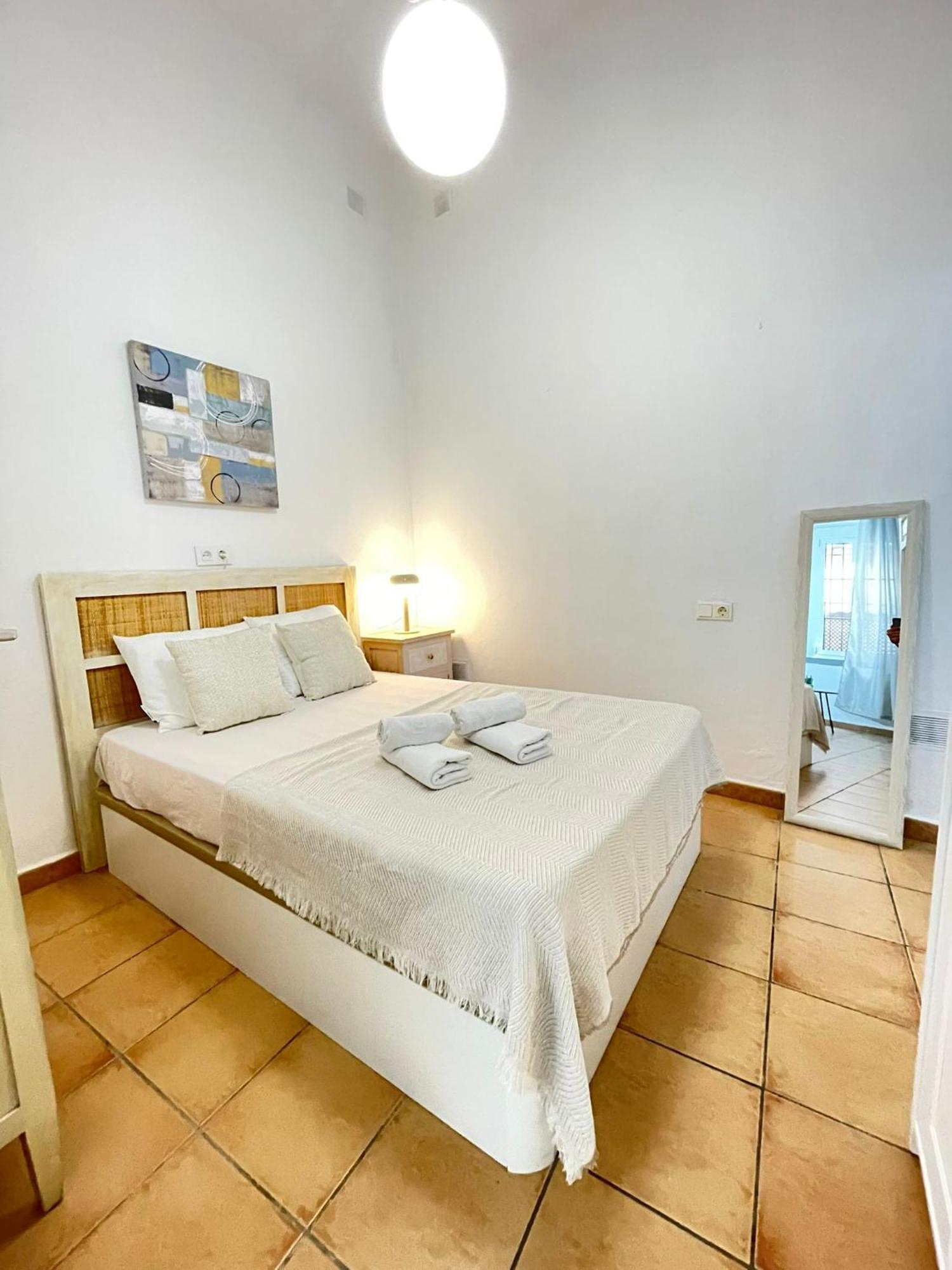 Appartamento Santa Paula. Centrico Y Acogedor. Siviglia Esterno foto